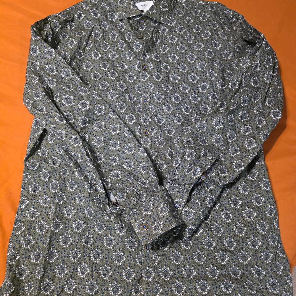 Elegant Olive Patterned Men's Shirt
